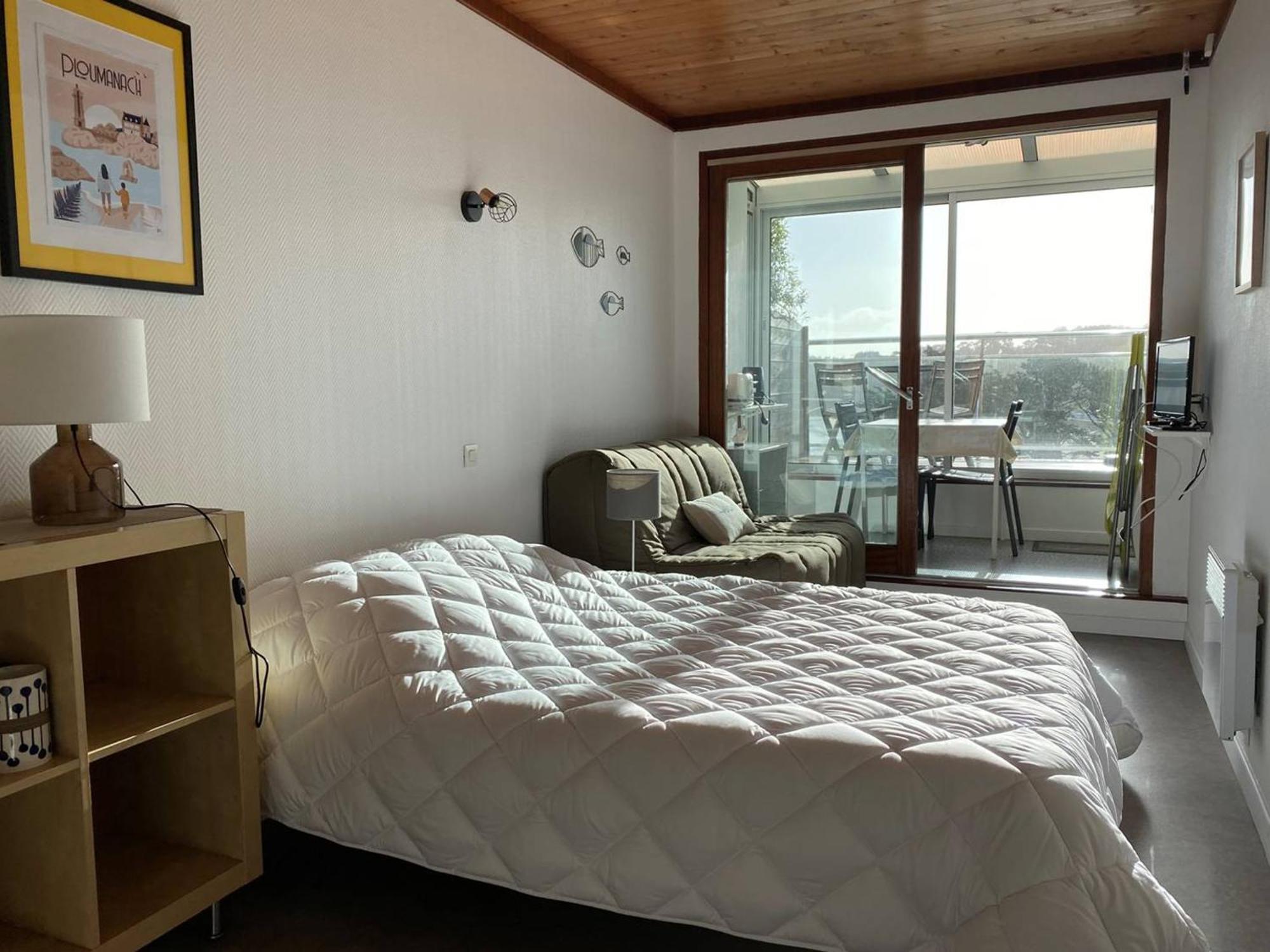 Studio Avec Terrasse Et Loggia A 400M De La Plage A Perros-Guirec - Fr-1-368-381 المظهر الخارجي الصورة